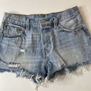 Levi’s 501 Premium Denim Jean Shorts Medium Wash 28